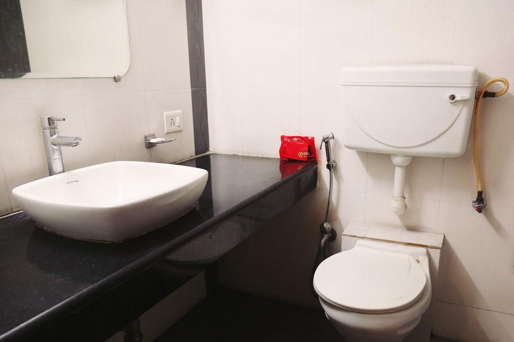 Oyo Rooms Yerwada Chowk Пюн Екстериор снимка